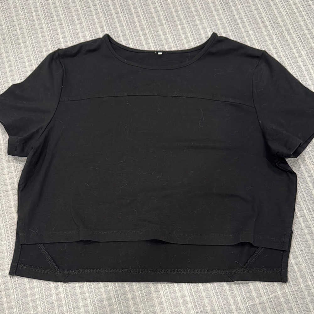 Alphalete Black Crop Top